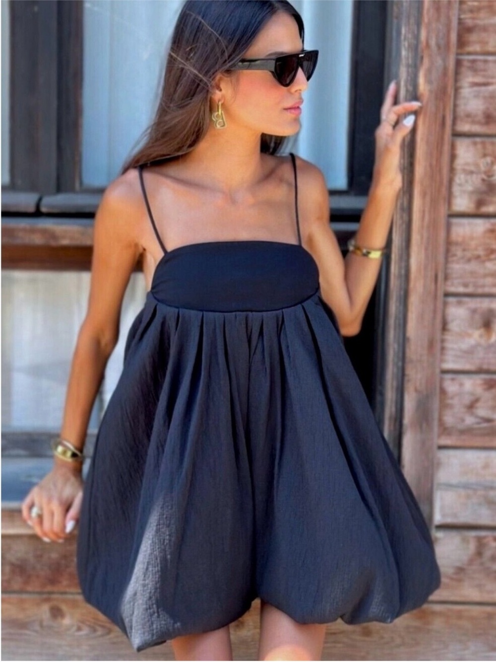 Zara Elegant Black Spaghetti-Strap Bubble Dress Medium